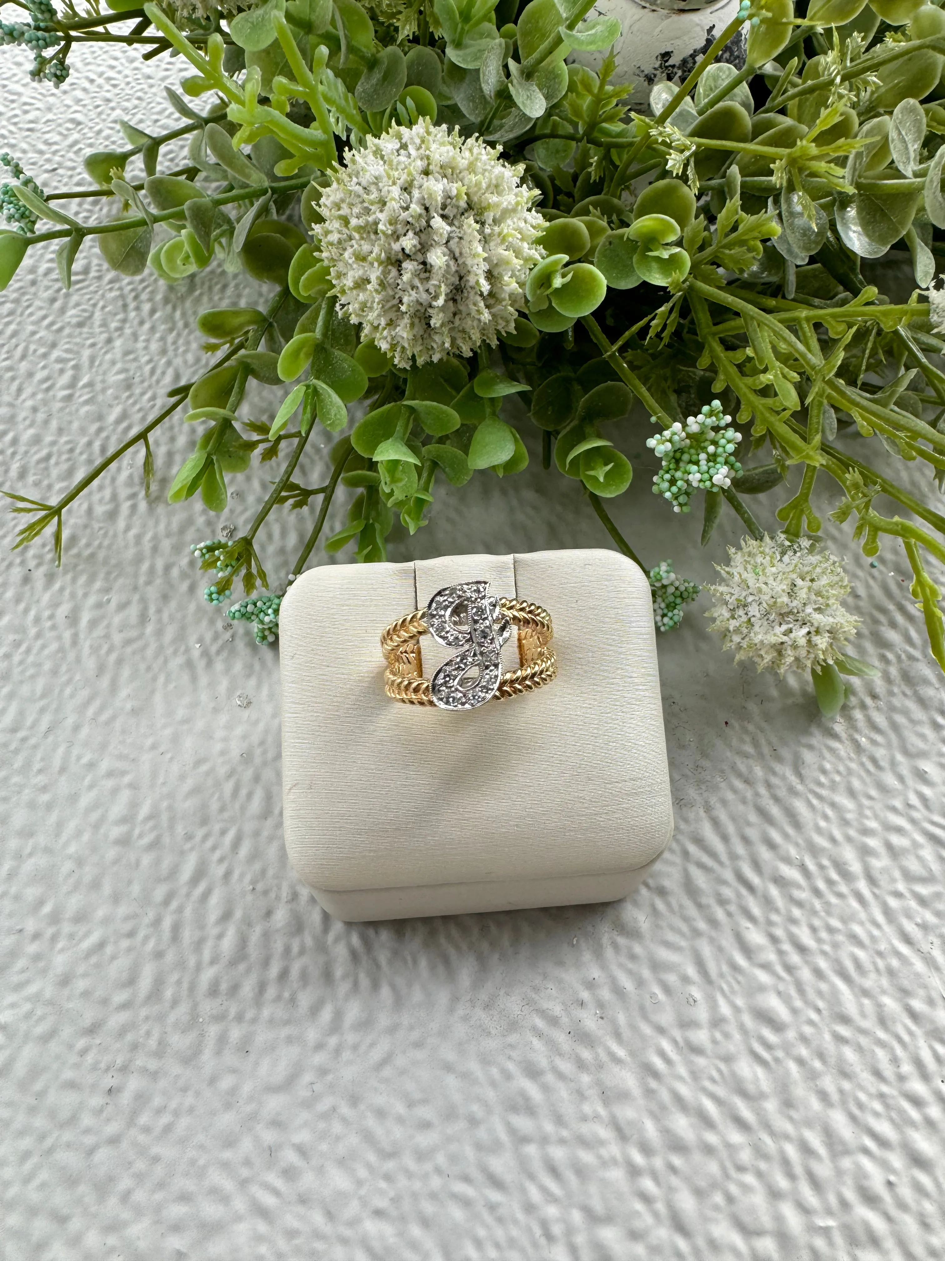 10KT Yellow Gold J Initial Ring