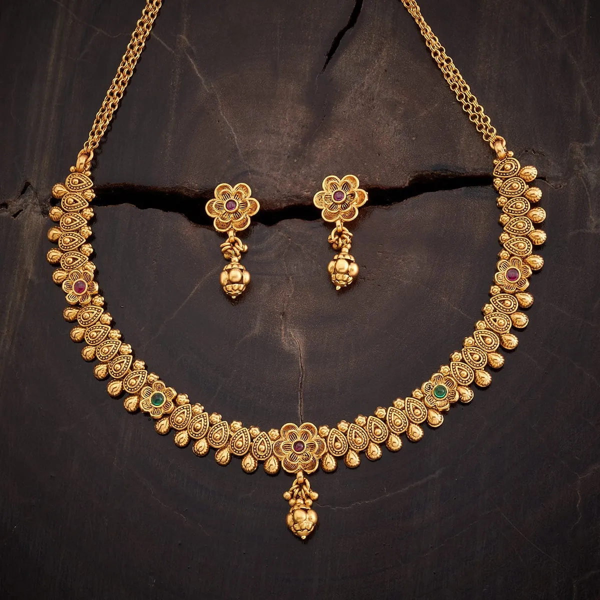 Antique Necklace 136282