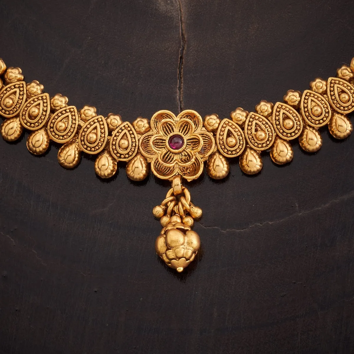 Antique Necklace 136282