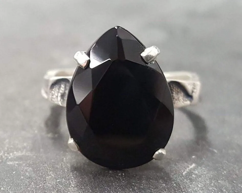 Black Onyx Ring - Large Teardrop Ring - Vintage Statement Ring