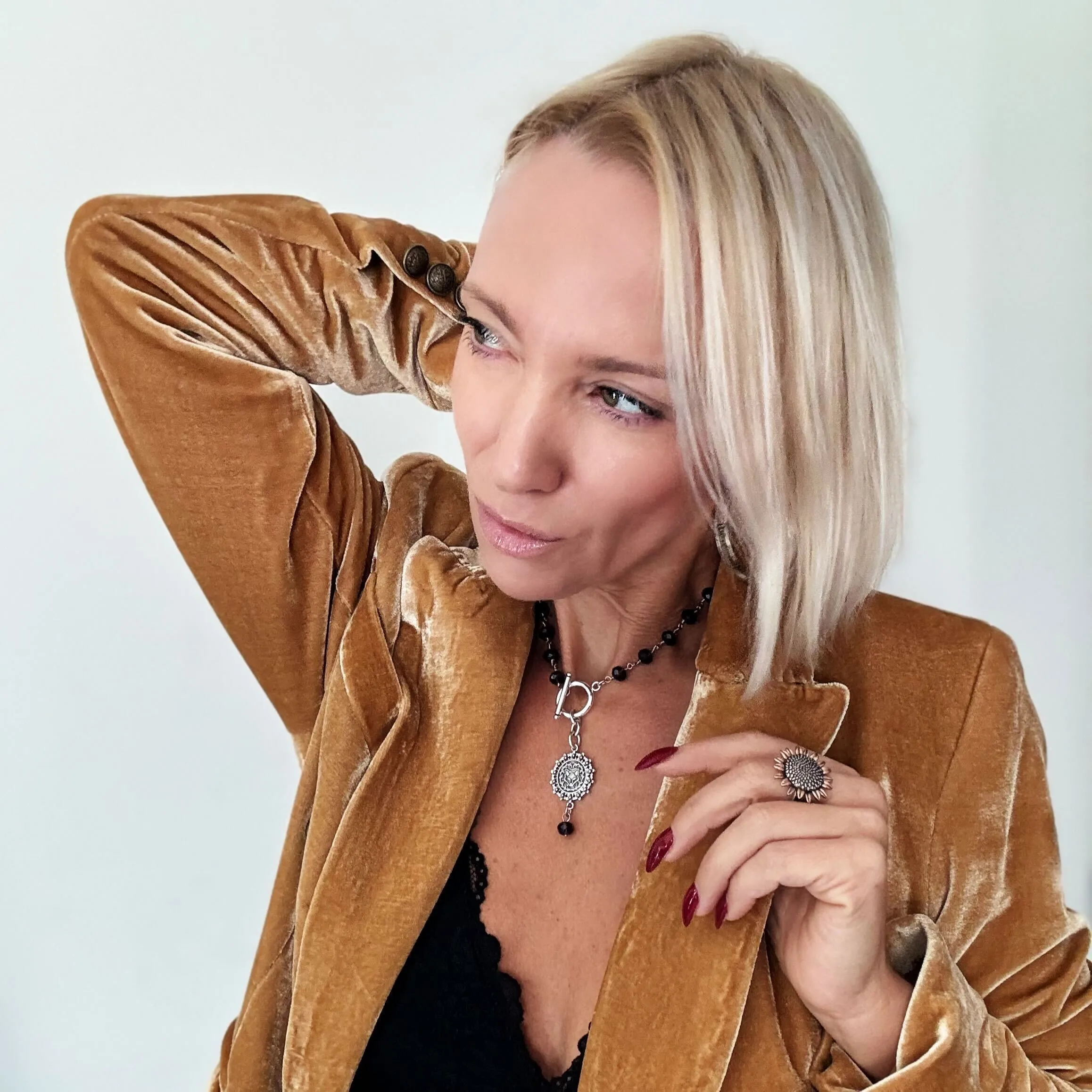 CHOOSE YOUR MESSAGE | PLUM | Rosary Choker