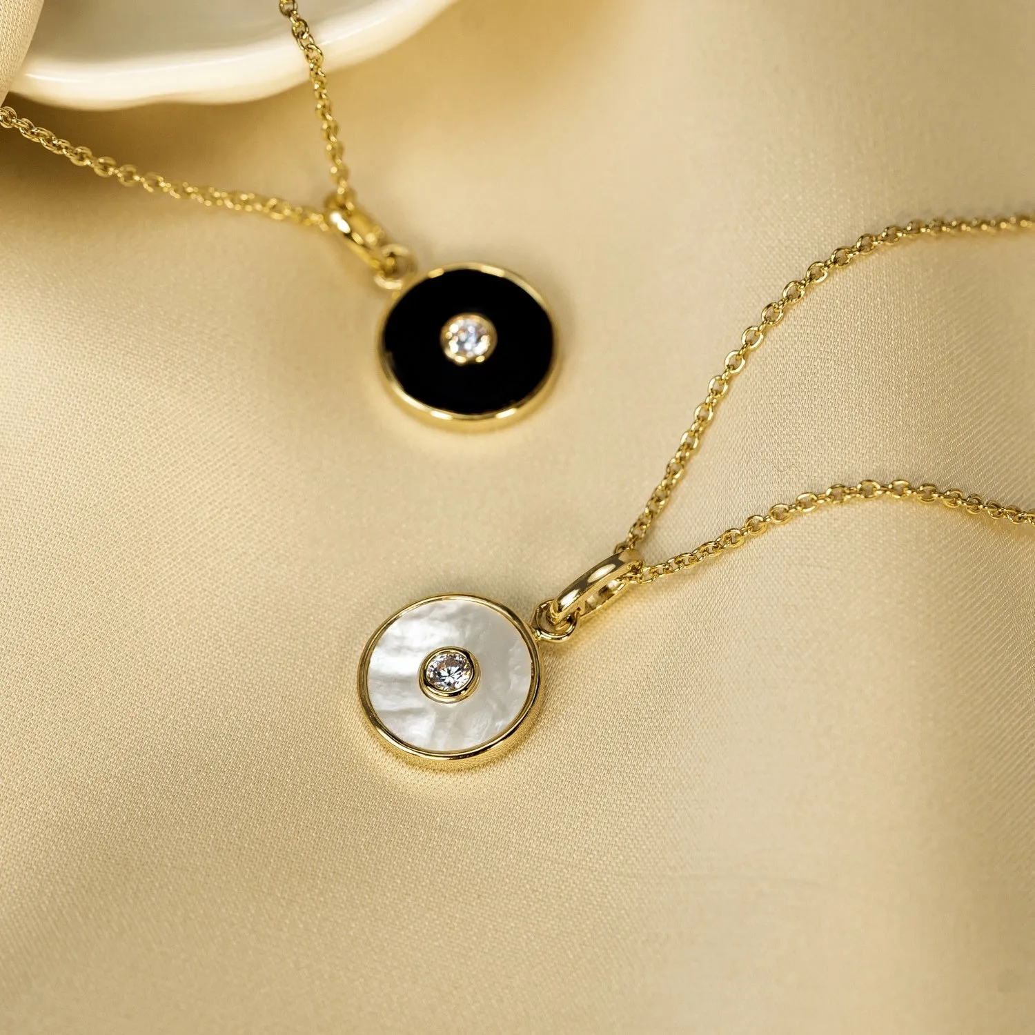 Circle Pendant Necklace