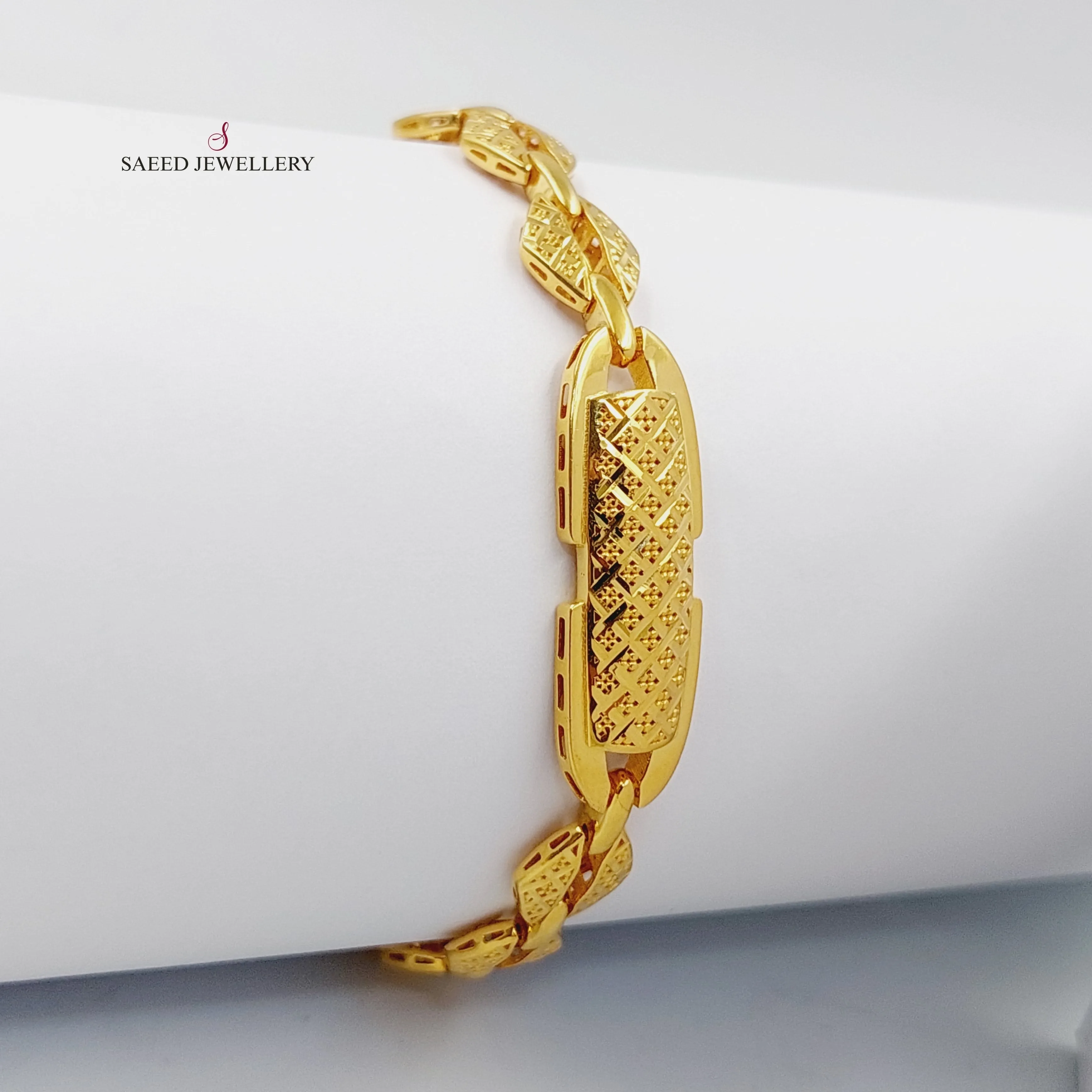 Deluxe Engraved Bracelet