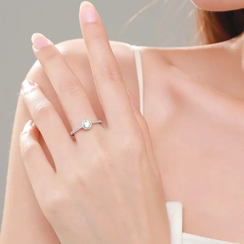 Elegant Silver Stone Ring