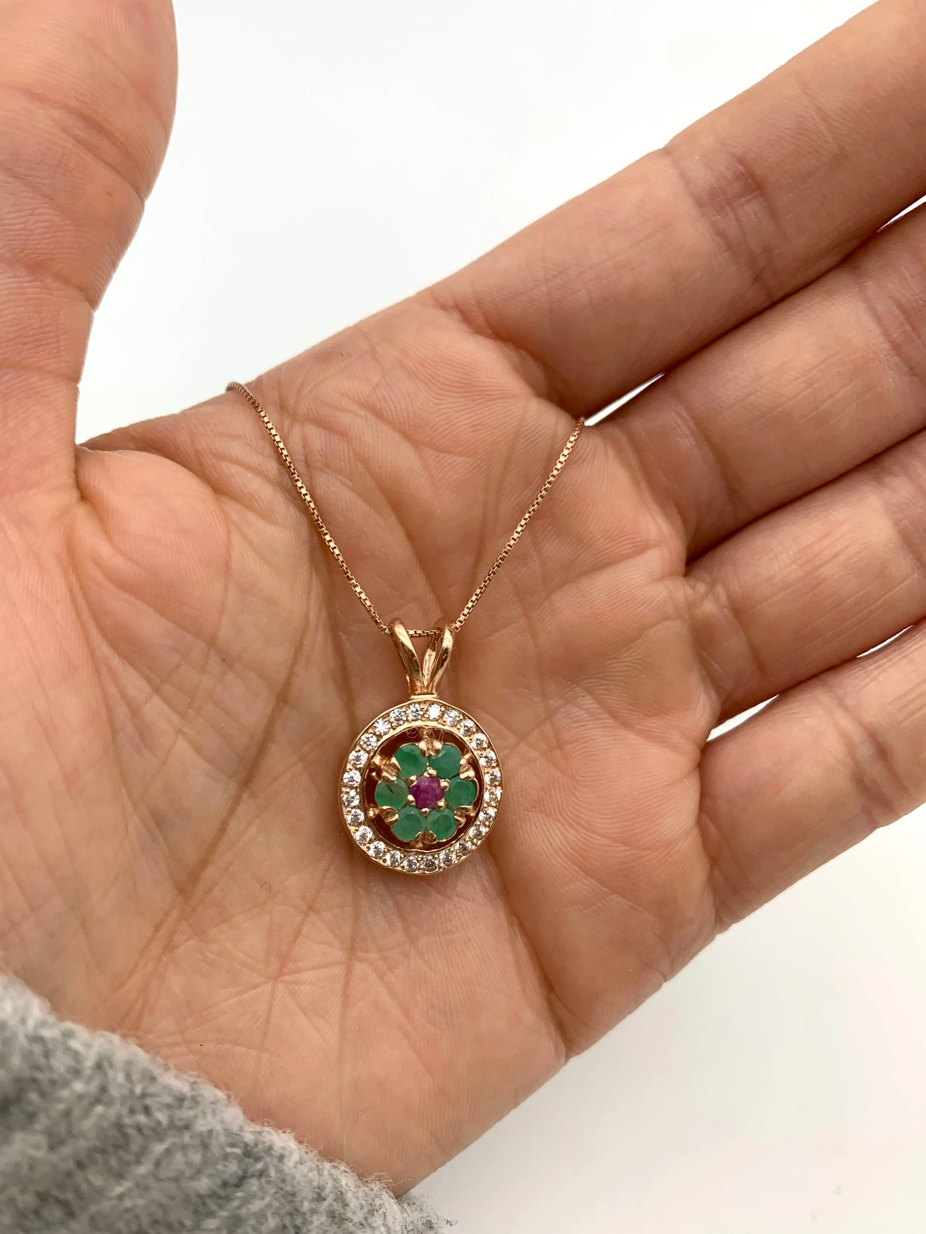 Green Emerald Flower Necklace - Natural Emerald Necklace - Vintage Rose Gold Pendant