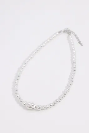 Pearl Choker