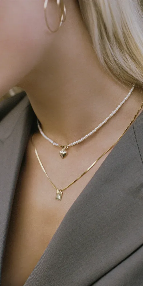 Puff Love Choker