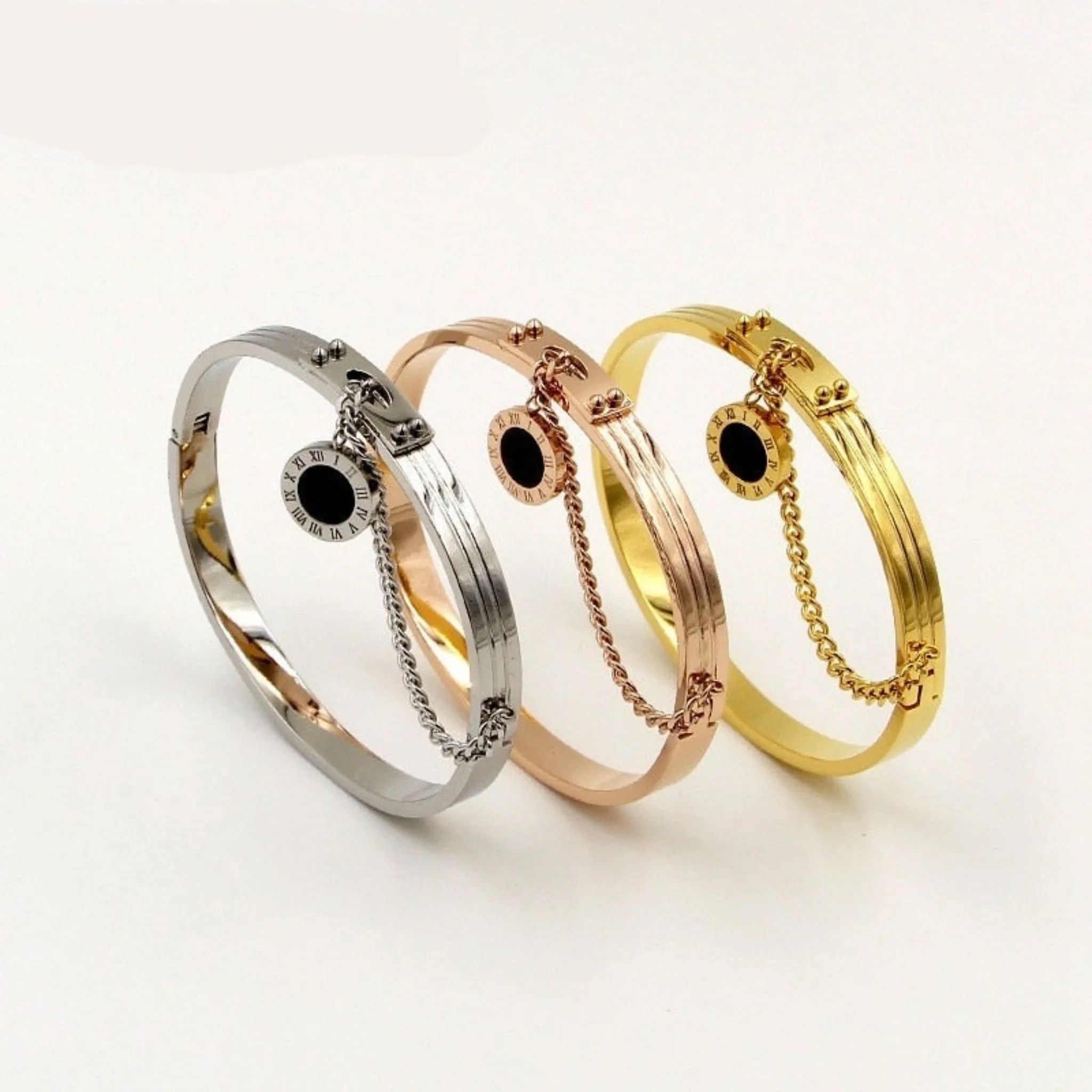Round Tag Bracelet For Women