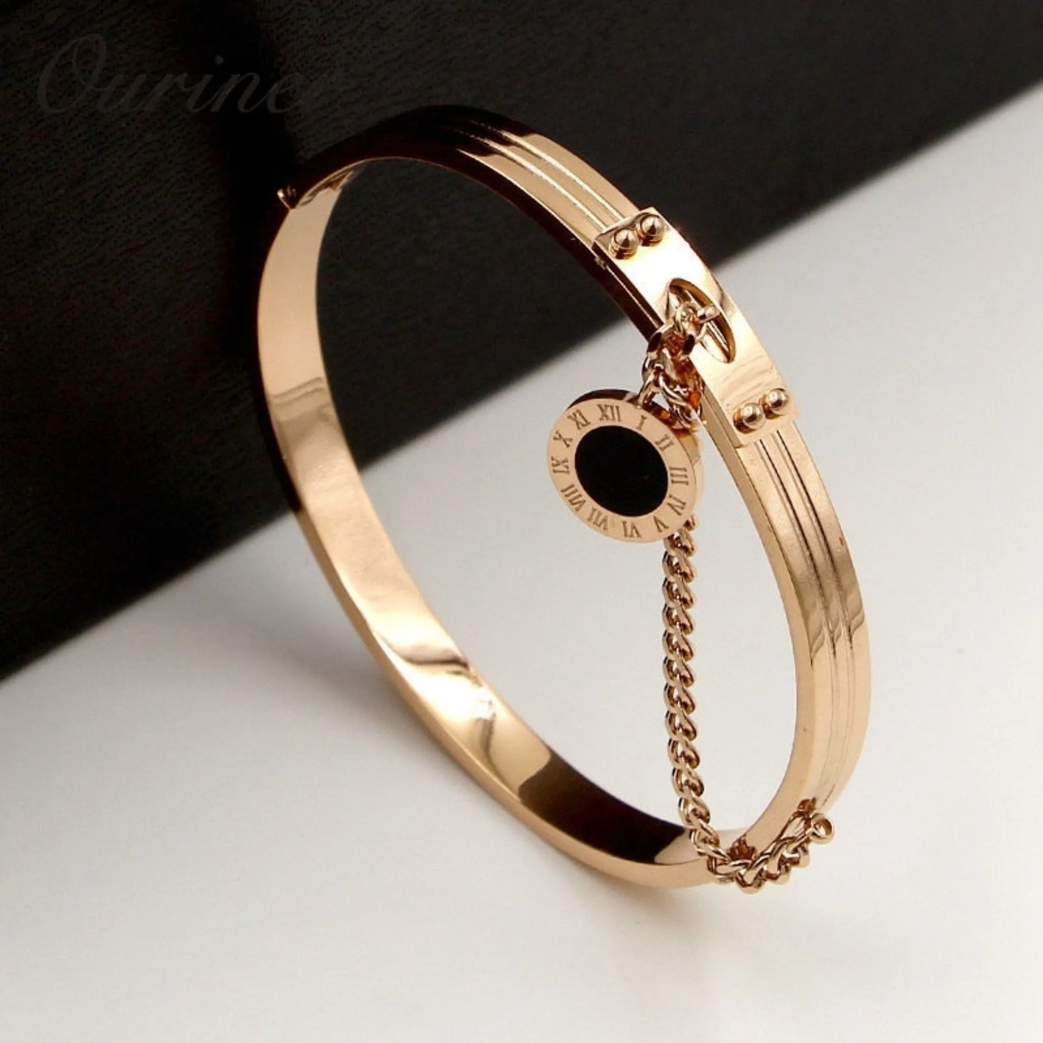 Round Tag Bracelet For Women