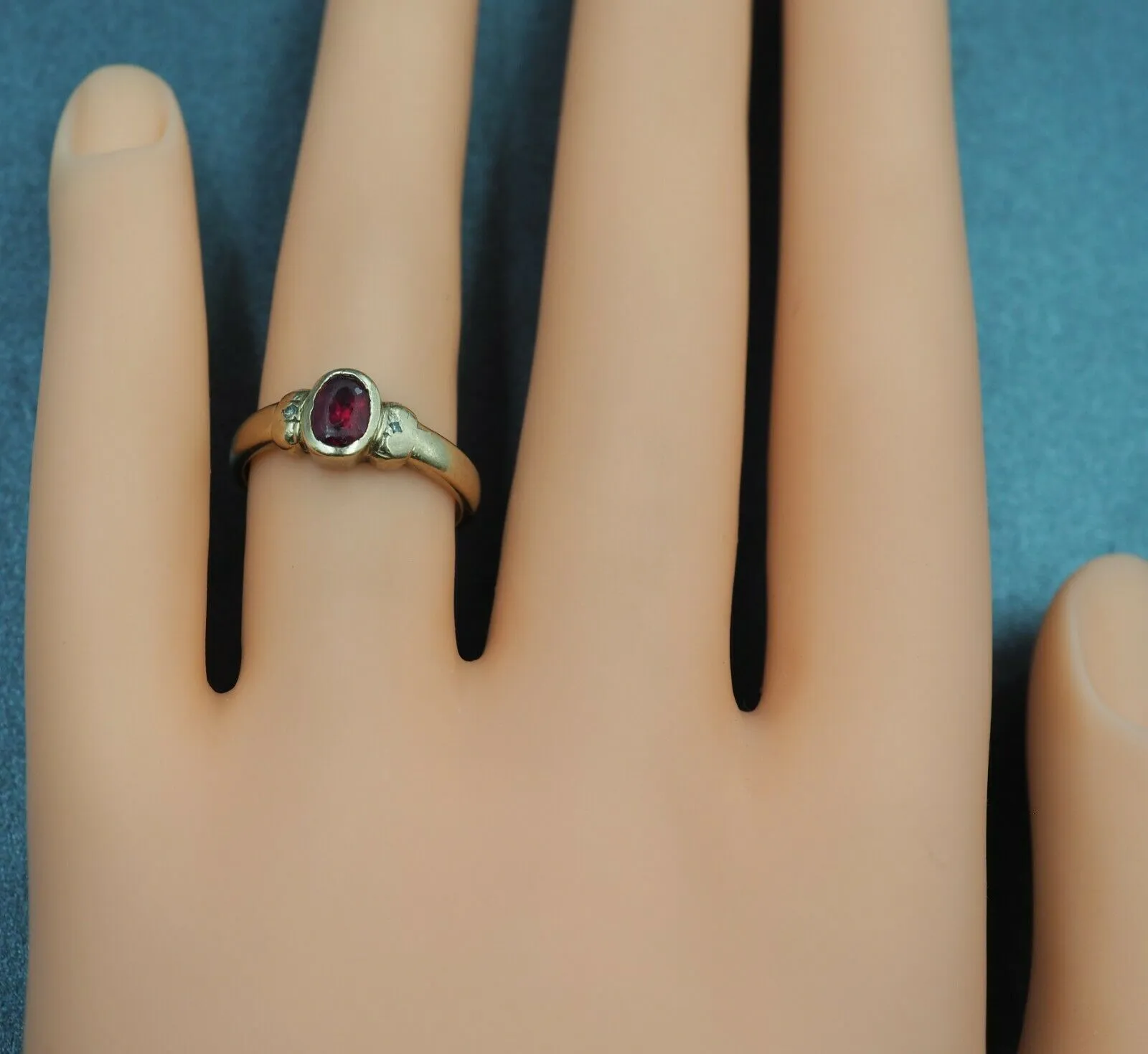 Ruby & Cubic Zirconia 9ct Yellow Gold Ring